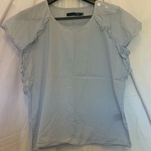 Max Jeans Horizontal Stripe Ruffle T-Shirt. Size M